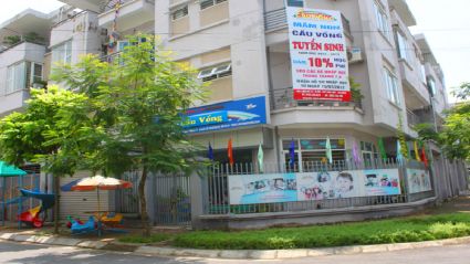 Bán nhà Liền kề Văn Phú căn góc lô LK28, mặt đường 19.5m, nhà hướng Đông - Bắc đã hoàn thiện giá 12.5 tỷ