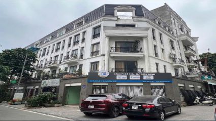 Bán Liền Kề Văn Phú V6D diện tích 75m², hướng Tây Nam Đường 12m, Nhà Hoàn Thiện Cơ Bản Có Thang Máy #H4700.202