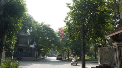 Bán Biệt thự Văn Phú BT05 diện tích 210,96m2 mặt tiền 9,14m hướng Tây Bắc đường 16,5m nhà xây thô nhà nở hậu hợp phong thủy #H5275.446